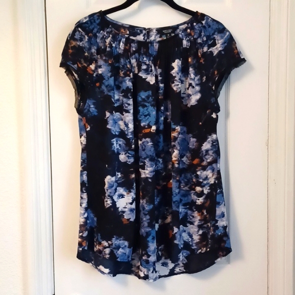 Simply Vera by Vera Wang Blue & Black Floral Blouse, Size Medium - Picture 2 of 13